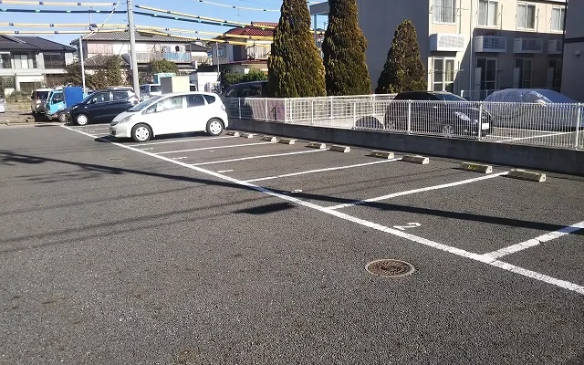 レオパレスリラ 1
