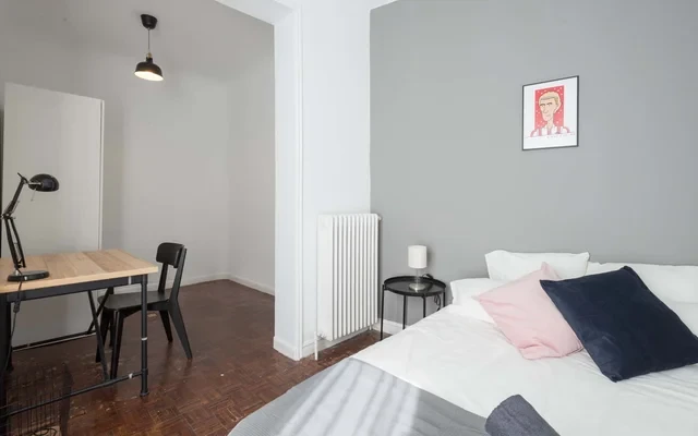 Calle Magdalena 8 5º DerES-15-026-001H 2