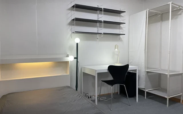 #72 Shinchon, Two-Bedroom Apartment with Furniture 3