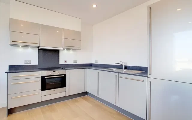 Caspian Apartments, London E14 1