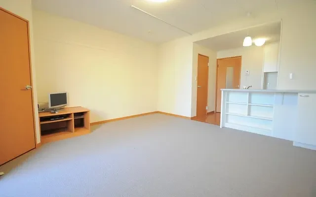 レオパレスファミーユⅡ 4