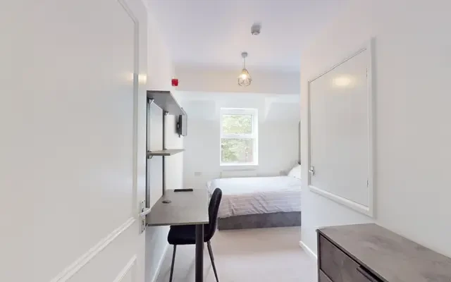 Entire Place·6B···Lenton Boulevard 1