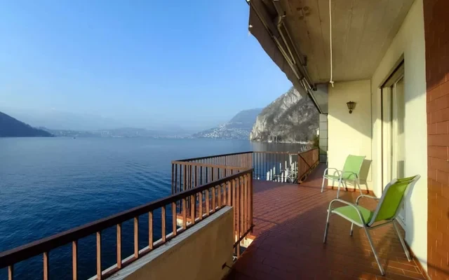 CASA COTIMA - Appartamento a Campione d'Italia con terrazzo sul lago di Lugano 0