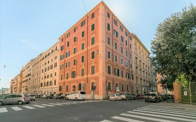 Via Filippo Turati 1