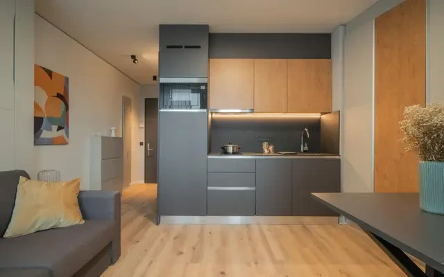 studio near Gutleutstraße 2