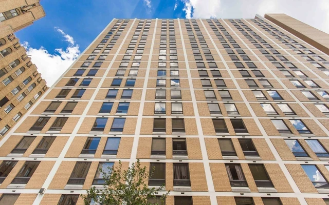 Orlowitz Residences 1