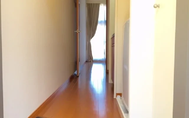 レオパレス光 - Hadano student accommodation - 105号房间(带独立厨房)