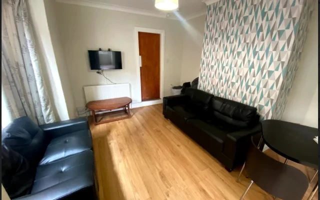 97 Cottingham Road 4