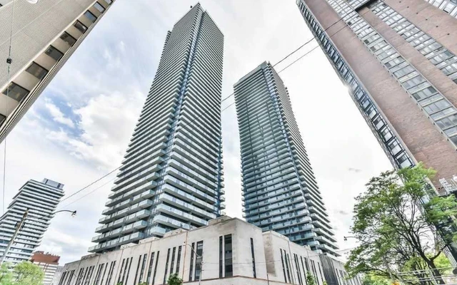 U Condo(1080bay) - Toronto student accommodation