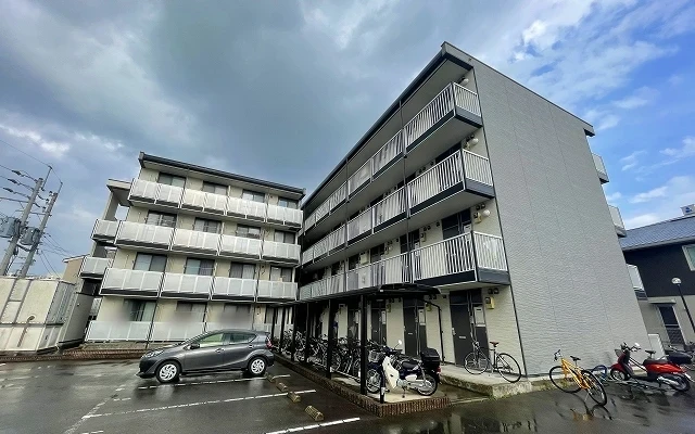 レオパレスＰＩＮＥ 0