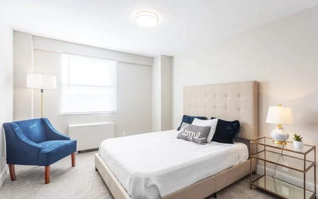 Waldorf Towers Apartments 3