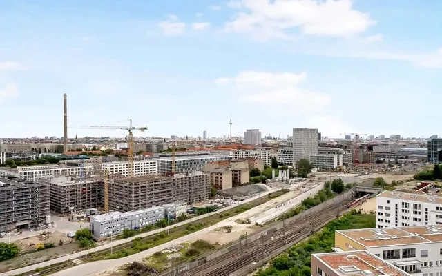 Furnished studio with Gym and concierge - in heart of Berlin 4