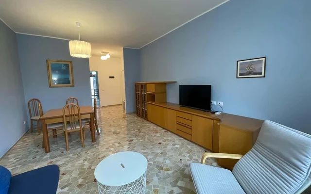 Appartamento in Via Luigi Canonica, Milano zona Paolo Sarpi 0