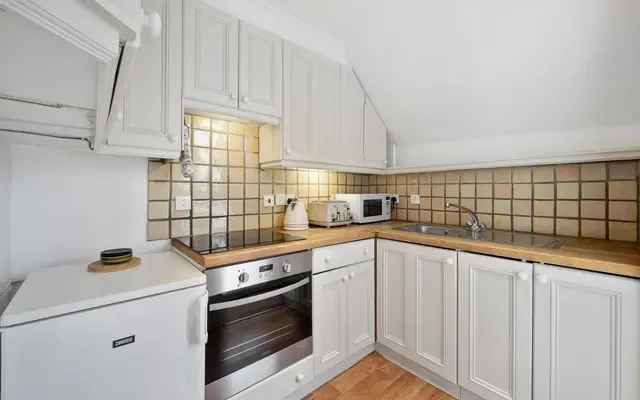 Blenheim Crescent, Notting Hill, London, W11 1NZ 4