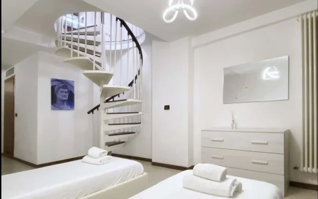 Centotrecento 4