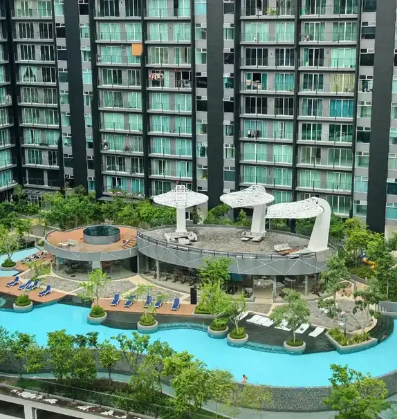 Tropicana Bay Residences