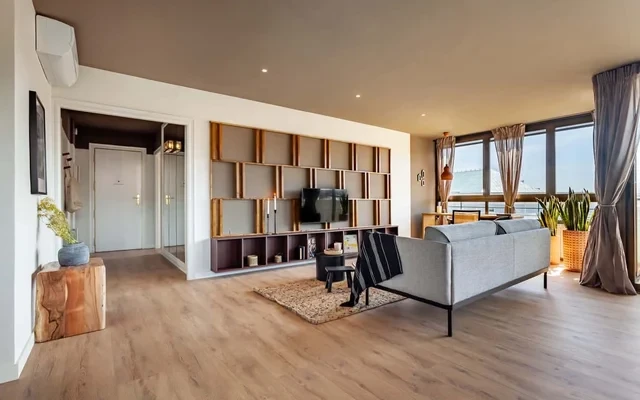 Jalu - 3 bedrooms and terrace in Sant Gervasi 2