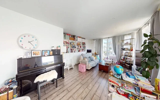 LH-West Parkside - London student accommodation