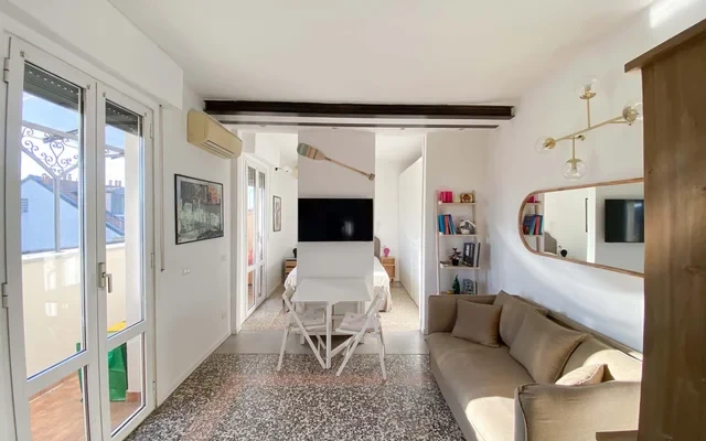 Apartment in Via Freikoefel, Milano for 40 m² with 1 bedroom 0