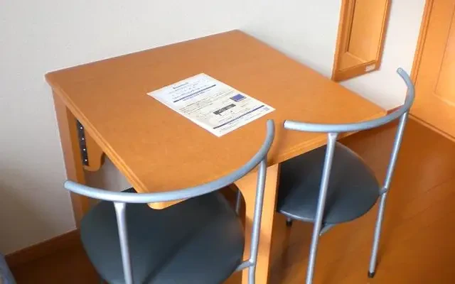 レオパレスコスモス 2