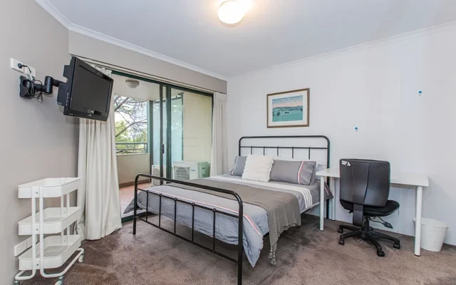 22 Pakenham Street East 1