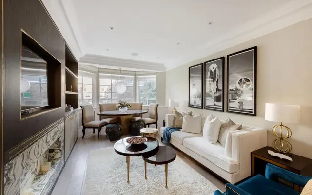 Hyde Park Place, London, W2 2LE 1