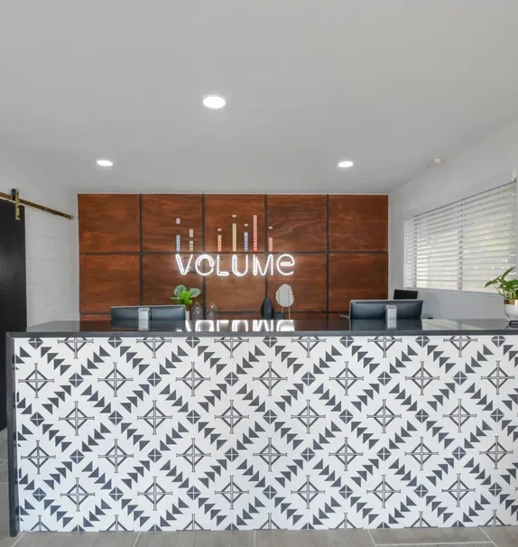 Volume Apartments