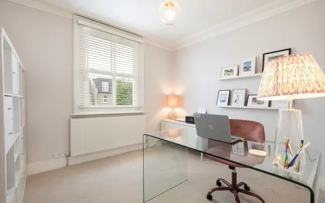 Effra Road, London, SW19 8PR 4
