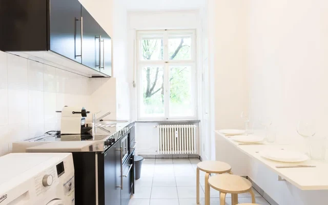 Gubenerstrasse 52ADE-01-030-001H 2