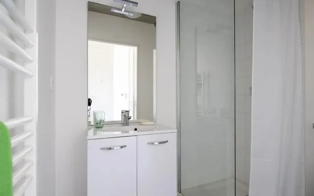 Near ENS, Gare SNCF 3