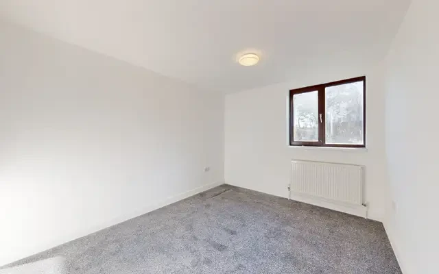 Summerwood Road 11825# 4