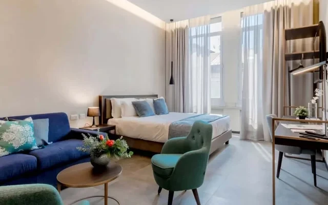 Superb Room for 4 close to Duomo di Milano 0