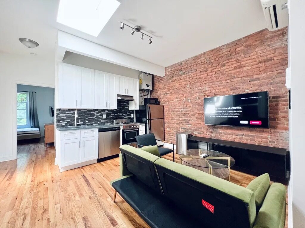 551 Gates Avenue, Brooklyn 2
