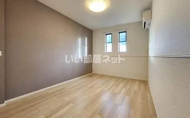 セレブレイト Ⅱ 201号室 - chỗ ở sinh viên tại Thành phố Keer - 201 - 2LDK