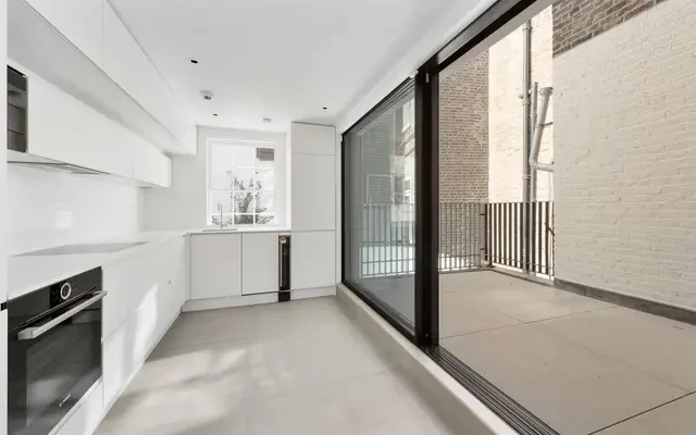 Ebury Street, London, SW1W 9QQ 2