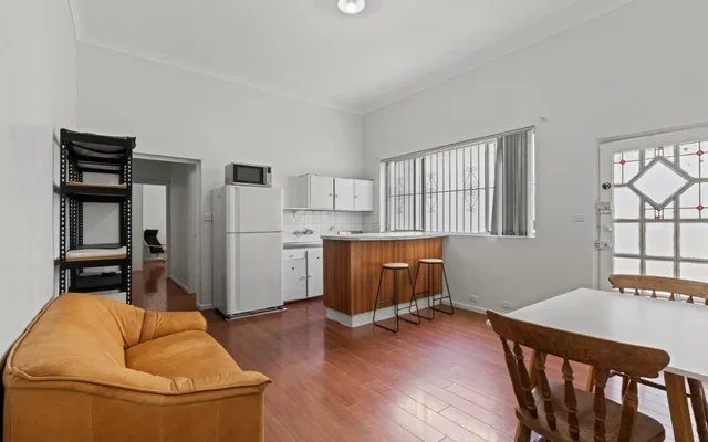 64 Doncaster,Kensington 0