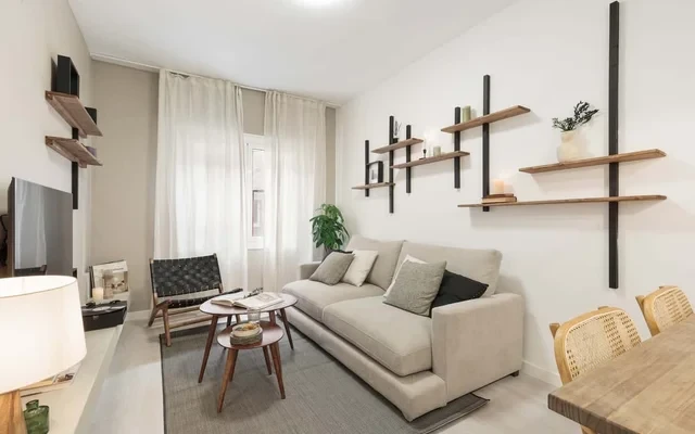 Lourdes - 3 bedrooms apartment in Sant Gervasi 0