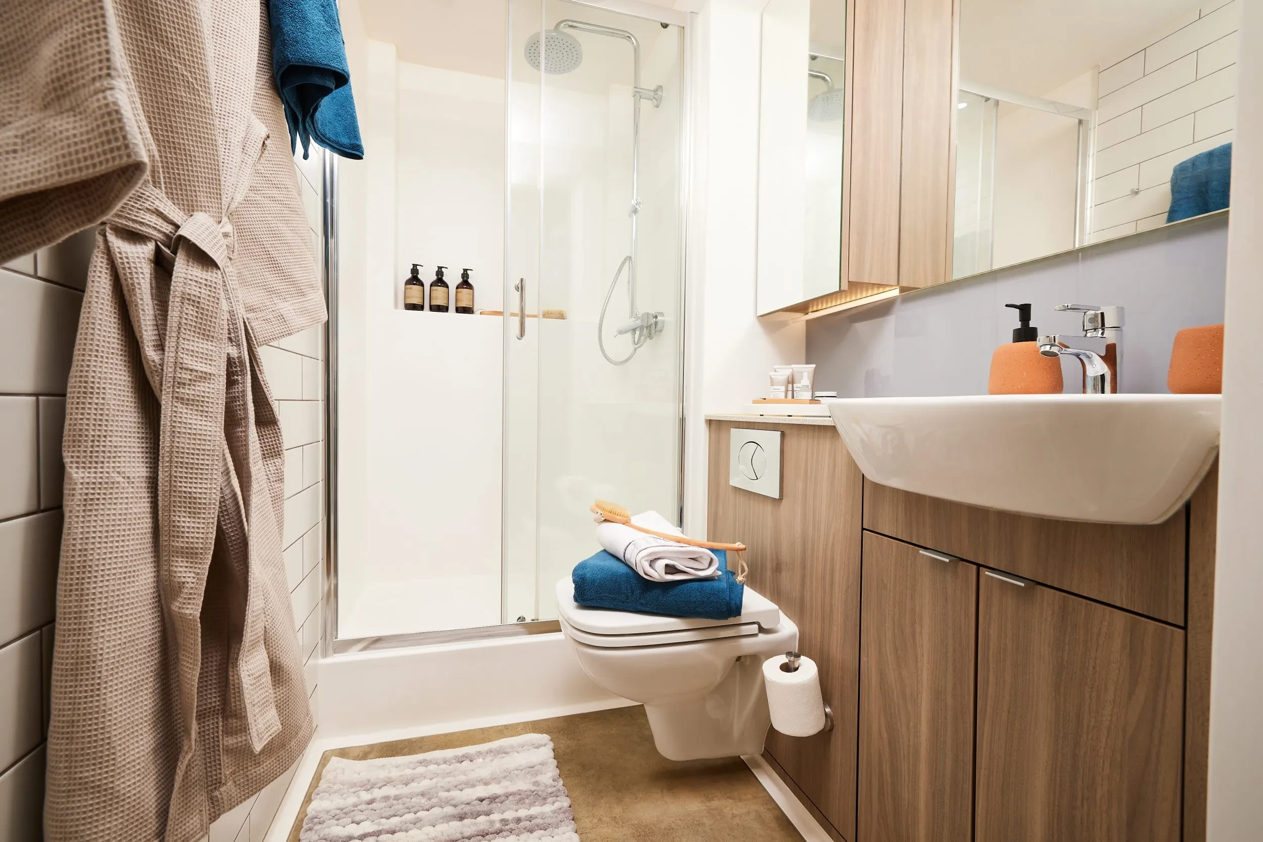 uhomes.com | Phòng ở,Căn hộ,Ký túc xá cho du học sinh