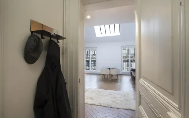 1-bedroom apartment, with outdoor area 2