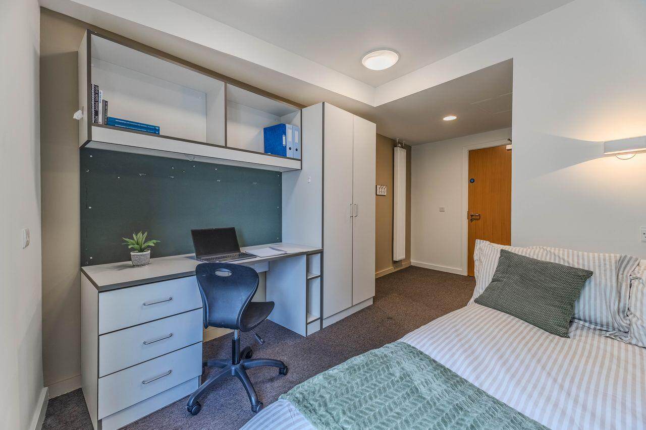 uhomes.com | Student Accommodation, Housing, Flats, Apartments for Rent