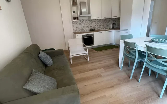 Apartment in Via Villatico, Colico for 90 m² with 2 bedrooms 2