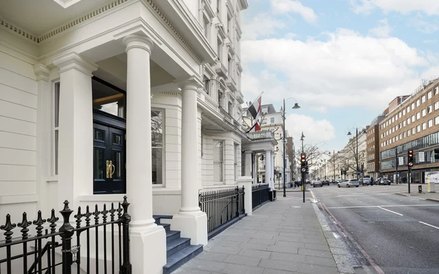 Fifty One London 2
