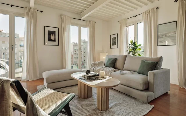Taksim - 2 bedrooms and balcony in La Barceloneta 2