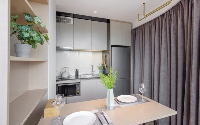 West Lake Qingchun Road Store -- CJIA Prime Apartment 2