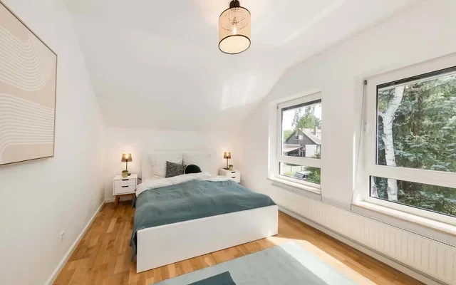 Exclusive 2-room apartment with balcony - Only 8 minutes from the Tesla Gigafactory 1