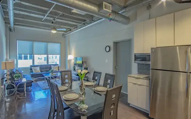 1BR Apartment Walking Distance to FOX Theatre 4