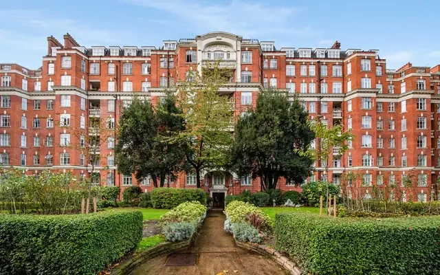 Clive Court, Maida Vale, London, W9 1SG 2