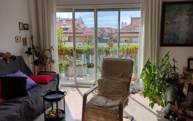 apartment near Calle de Lluís Companys 3