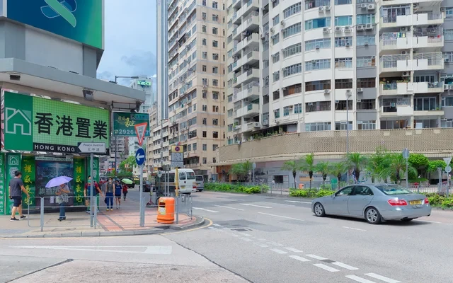 Ho Man Tin | Waterloo Road Apartments 1