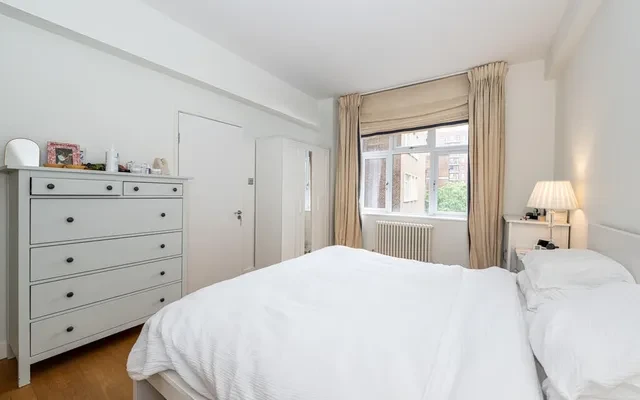LH-Kingston House East 4